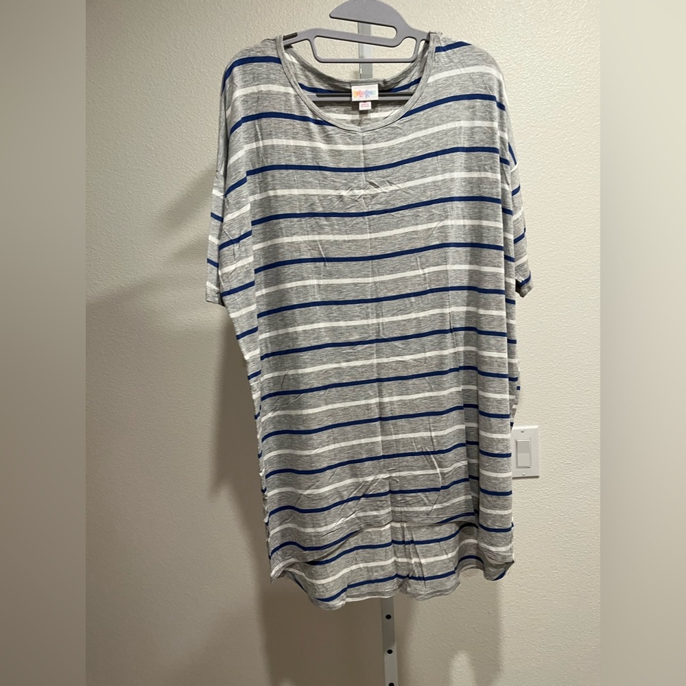 LuLaRoe Short Sleeve Gray and Blue Striped Irma